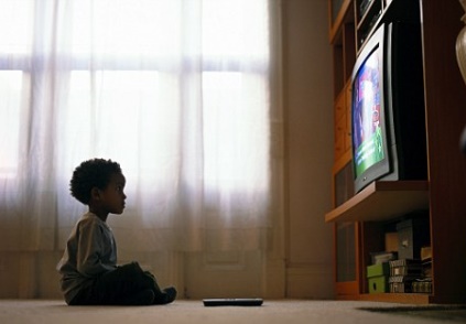 Unregulated access to media has negative effects on young children